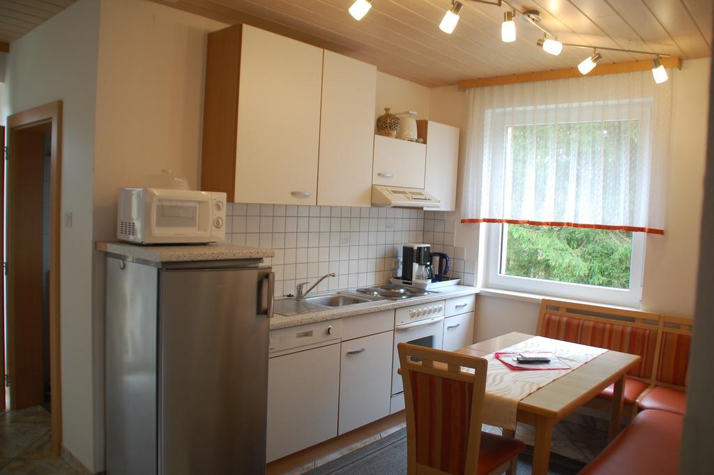 Haus Am Wald Appartement Faak am See Kamer foto