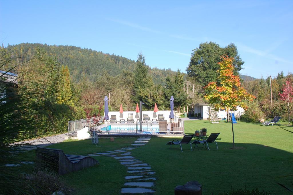 Haus Am Wald Appartement Faak am See Buitenkant foto